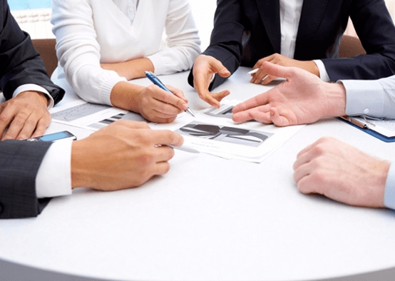 paarth-management-consultants-meeting